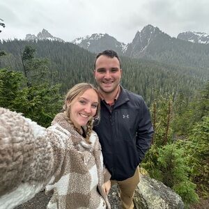 Meet your Posher, Kira